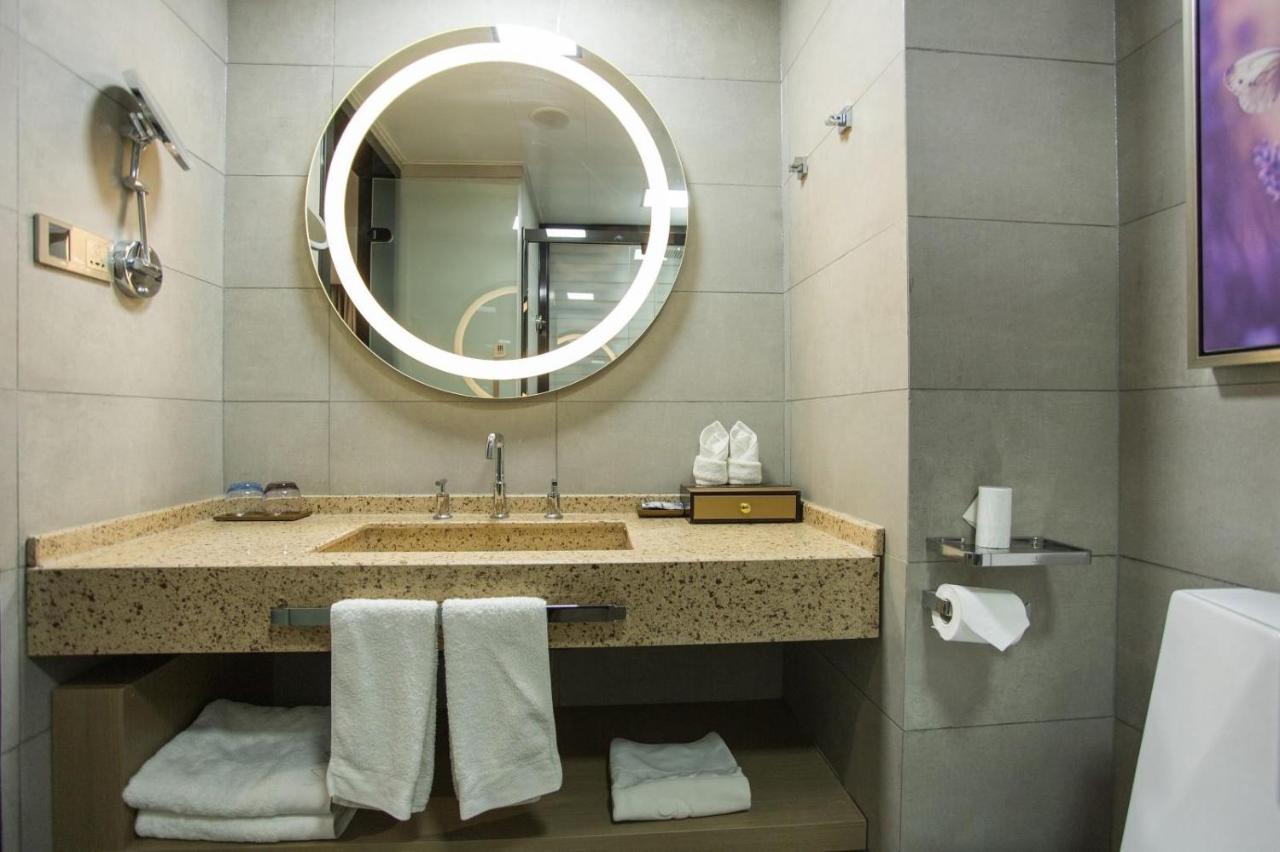 Lavande Hotels Heze Changjiang Road Wanda Plaza Kültér fotó